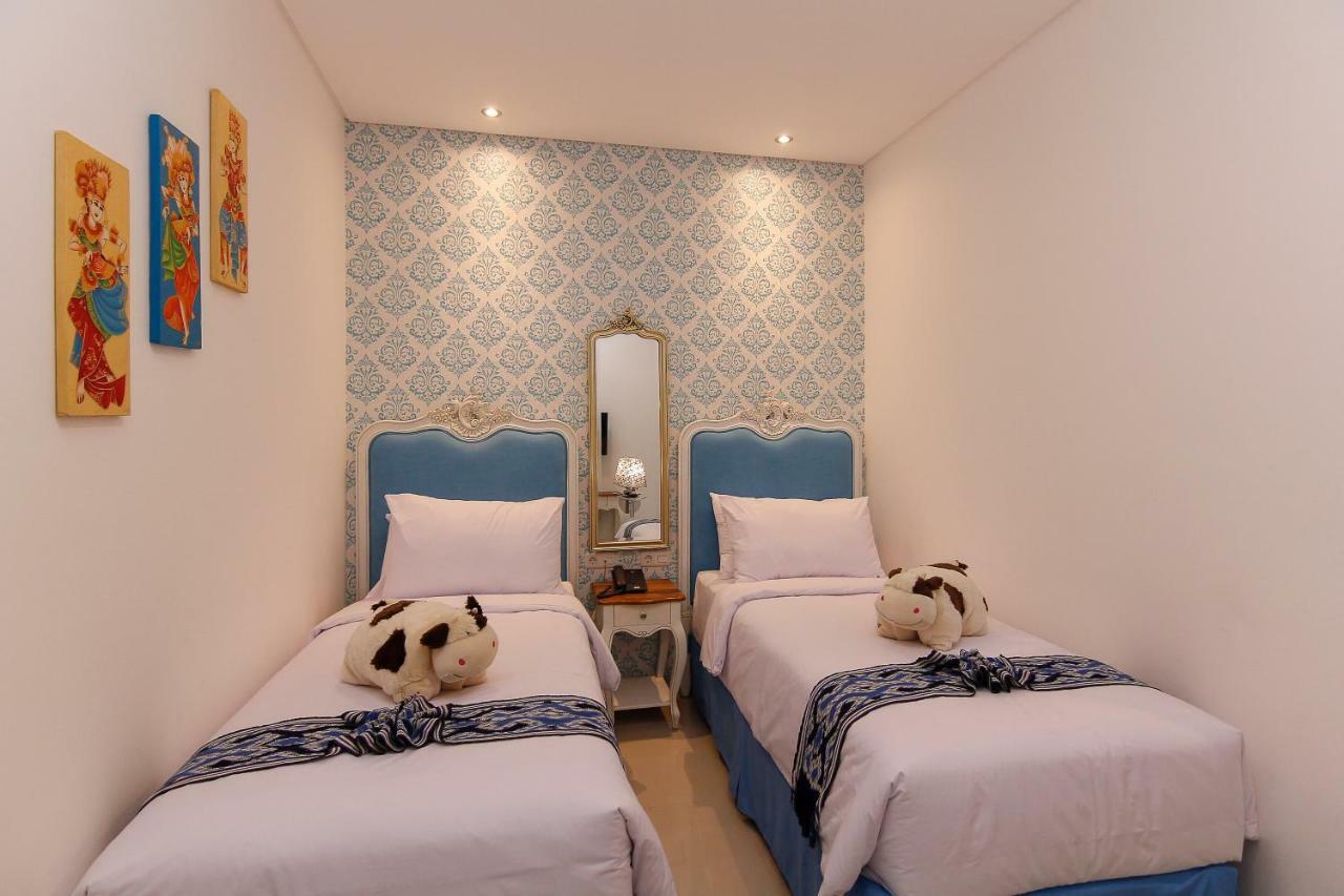 M Home Jakarta Bagian luar foto